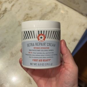 First Aid Beauty Ultra Repair Cream